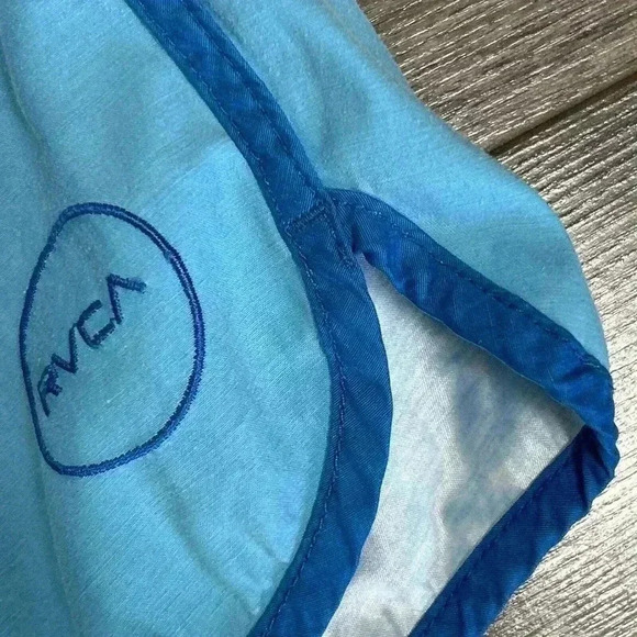 RVCA Mens Size 33 Blue Floral Pattern Surf Board Shorts Swim Trunks I3 - Picture 6 of 8